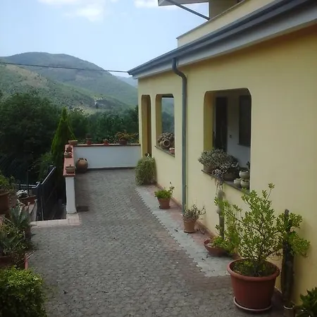 Del Castagneto B&B