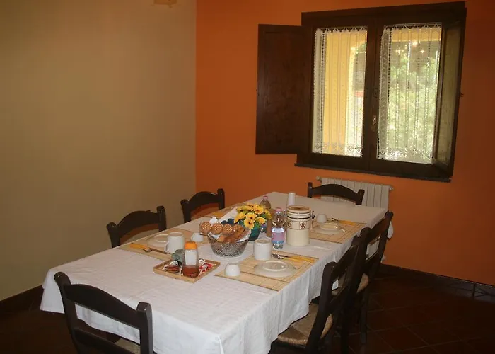 Del Castagneto לינה וארוחת בוקר 3*