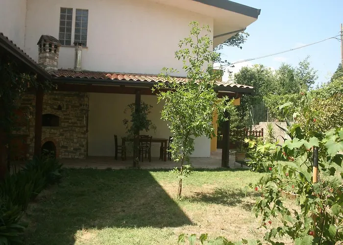 Del Castagneto לינה וארוחת בוקר San Marco Argentano