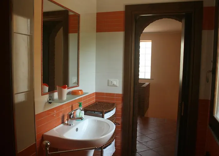 לינה וארוחת בוקר Del Castagneto