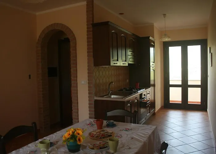 Del Castagneto فندق مبيت وإفطار 3*